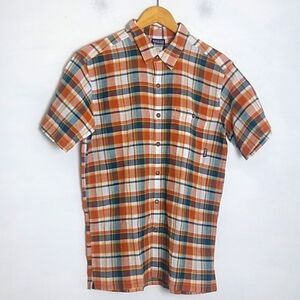 Patagonia Men’s Plaid Organic Cotton Short Sleeve Button Down Shirt size small